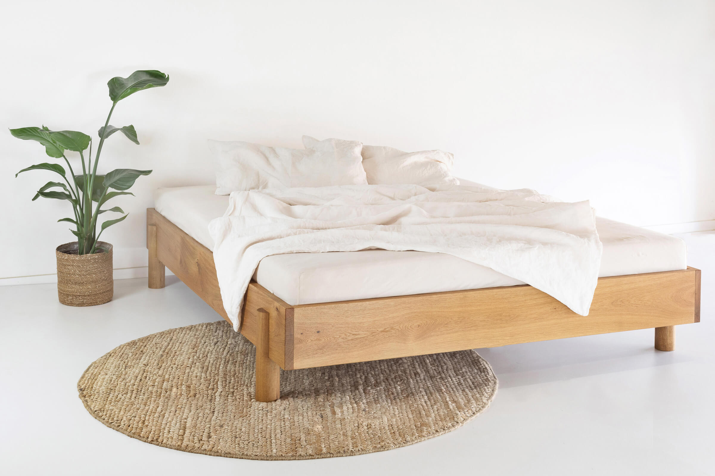 Rondo — Bett aus Massivholz – Bild 3