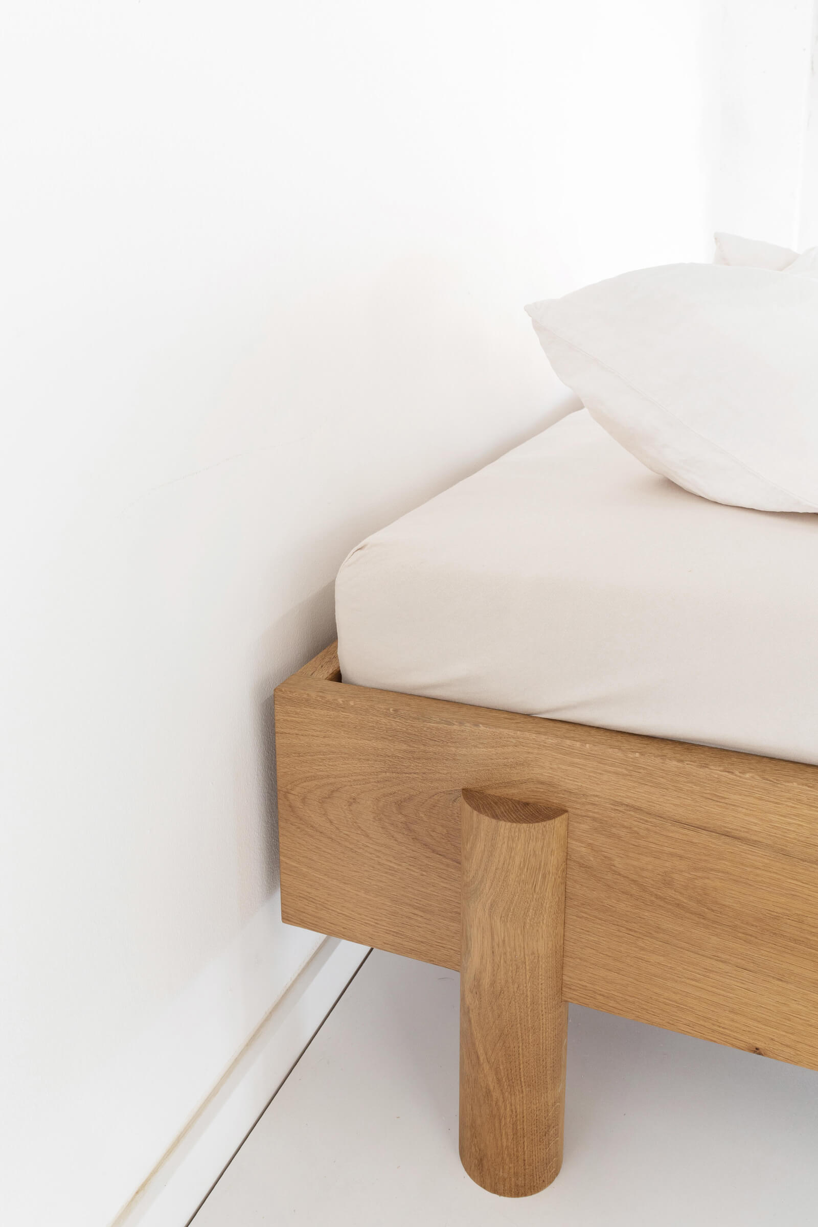 Rondo — Bett aus Massivholz – Bild 5