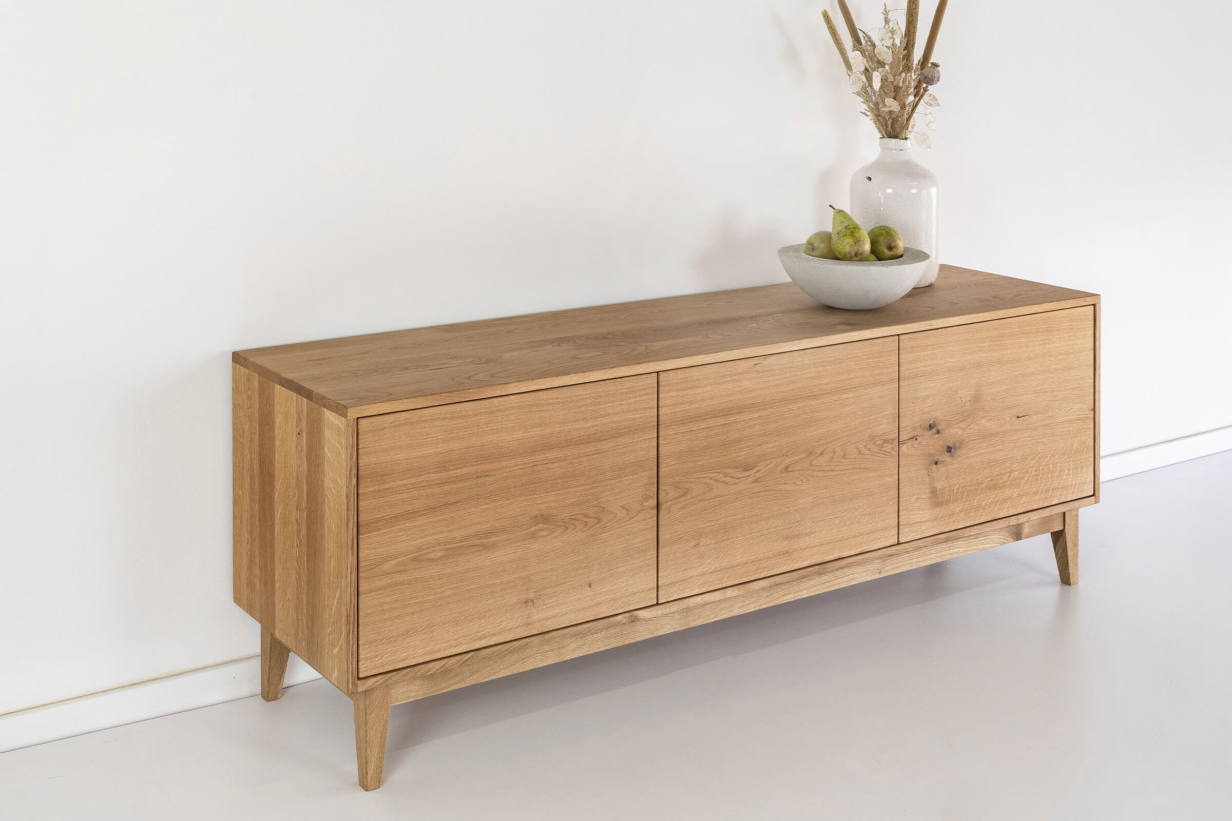 Fino — Sideboard aus Massivholz – Bild 3