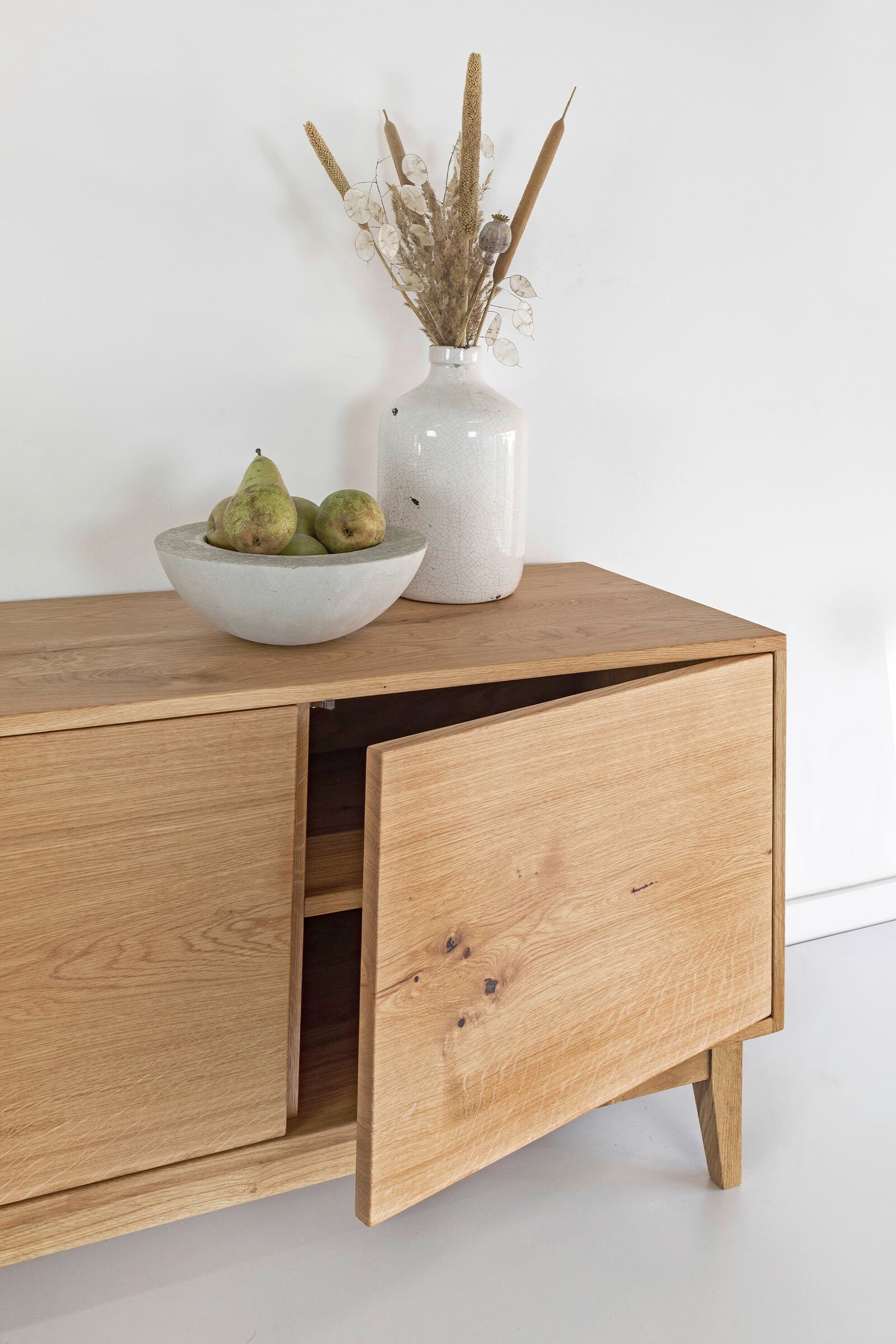 Fino — Sideboard aus Massivholz – Bild 9